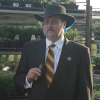 John Peter  Thompson (@invasivenotes) Twitter profile photo