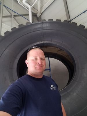 lovesfourwheel1's profile picture. 