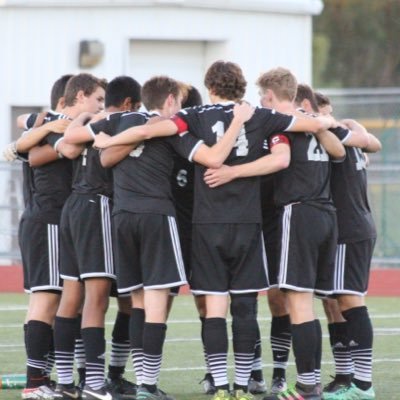 Scores and updates on the Troy High boy's soccer team. State Champs in 2003