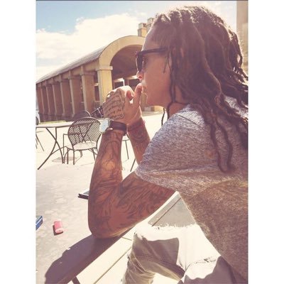 RAPPER / PERSONAL TRAINER / FOR COLABS or WORKOUT PROGRAMS, BOOKINGS : kash.fitness@gmail.com - comeupgangmusic@gmail.com #ComeUpGang