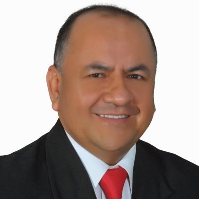 Abogado litigante especializado en asuntos Constitucionales, Penales y Administrativos, egresado de U del Cauca, U. Aut. de Madrid - U. Externado de Colombia