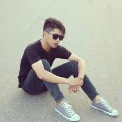 siamak212's profile picture. 