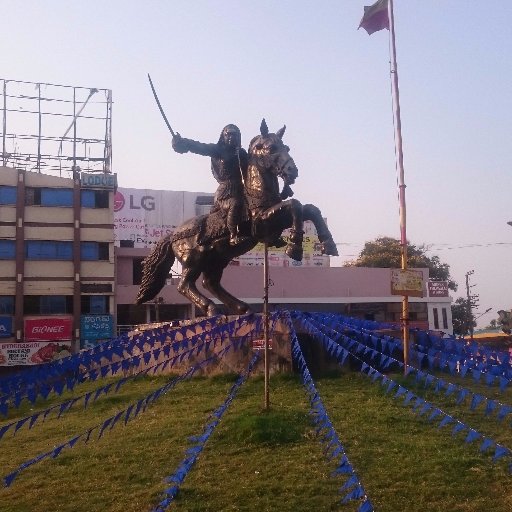 Curating the best media feeds in Hubli. Part of the 400-city. The Breaking News Network, the largest community news network supporting the social good