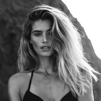 ShamoneJardim13's profile picture. Child of God | Model to Missionary | Anywhere near the Ocean | 🇿🇦🇵🇹🇺🇸 | IG: @shamonejardim