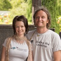 Laurence & Jessica - Finding the Universe(@Lozula) 's Twitter Profile Photo