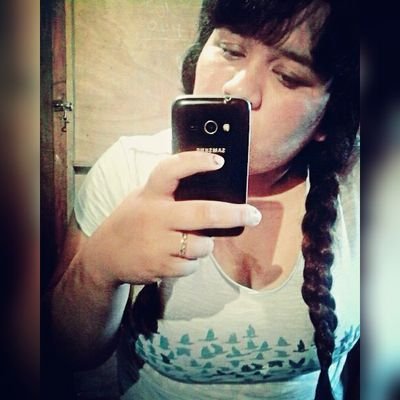 Facebook : Milagros Lopez 
Insta : Milagros_lopez21 
Sagitariana n.n
21-11-12 💟 
Rock nacional✌🎷
Indio solari & Callejeros !
Soge 😍
1154225106 
☝💅🙆 hablame