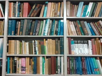 地球科学の本やウェブサイトを紹介する半手動bot。地質、岩石、鉱物、火山、地震、地球化学、地球物理、惑星科学など、和書・洋書、入門から専門までともかく面白くてためになる本を選びます
関連分野イベント宣伝お手伝いもします!DMお気軽に!
中の人= @IWKRterter via Amazon Associates