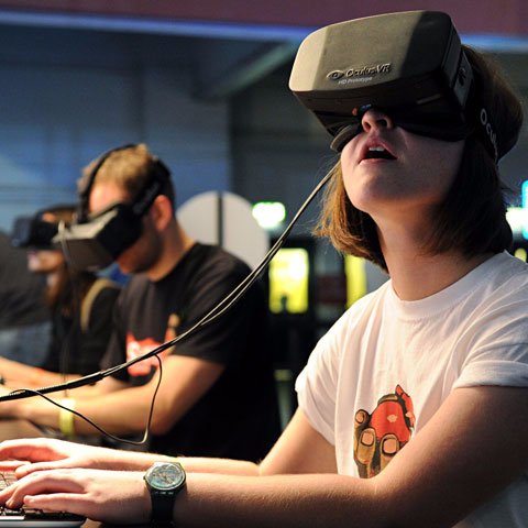 #DataAnalyst and #Qlik developer, #Asimov reader and #robotics and #tech enthusiast. #VR #datamining #naturallanguage #search fan.