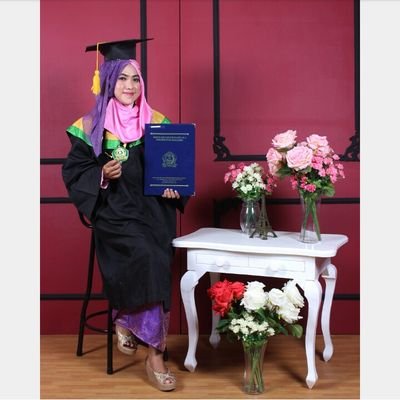 Sherlygusriana's profile picture. Bismillah ^•^