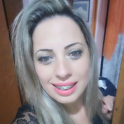 1407bia's profile picture. acreditar é essencial ,mais ter atitudes é o que faz a diferença.