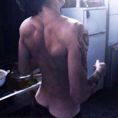 Louisrppsy2's profile picture. Suce et tg.