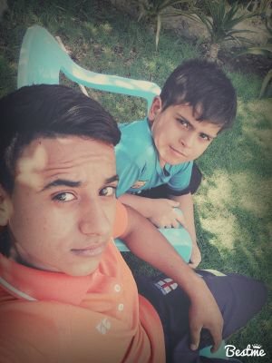fFsui4Av1ROWOLy's profile picture. 