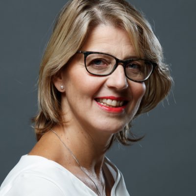 Directrice Projets #RSE OrangeFrance #accompagnement au #numerique #jeunes #Familles #innovation ex#DIRCOM #Normandie #CentreValdeLoire #Brand #i4Emploi