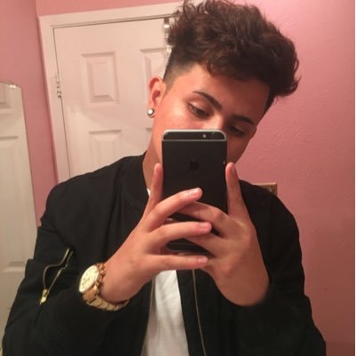 justt_rhalphii's profile picture. forward always 👁