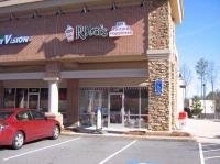 Serving Italian Ice and Frozen Custard, with a scoop of Happiness each day