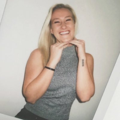 paulabanski's profile picture. Let it be ☀️ ΑΔΠ