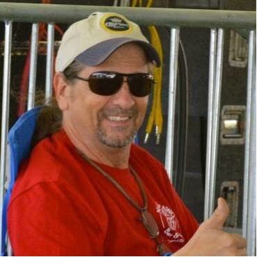 tapechacek's profile picture. Lead singer and aspiring acoustic guitarist