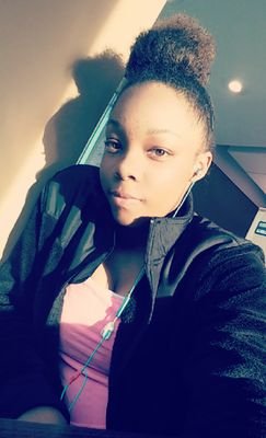 Reginahill44's profile picture. I am not special im just a limited edition😘💙