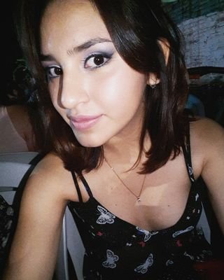 Siempre hay un motivo para sonreír :)
Sígueme y te sigo!! ;)