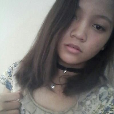 ChaarisseSantil's profile picture. In a sea of people,  my eyes will always search for you.