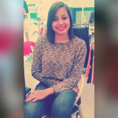 AlondraMV03's profile picture. -Lo Que Es Bueno Para El Pavo Es Bueno Para La Pava Baby's

#LeyDeLaVida