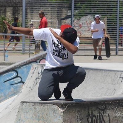 Rapper mc e apresentador batalha do ibira FACEBOOK: https://t.co/xNtnj8fRSh. whats: (11) 992159537. snap: jl-mc
