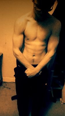 Joining the Army in March
My life consists of
COD
Gym
Sleep
College