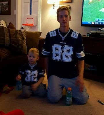 _mattykrause's profile picture. Dallas Cowboys enthusiast. Dave Matthews Band freak. Dedicated dad. Elite soccer coach.