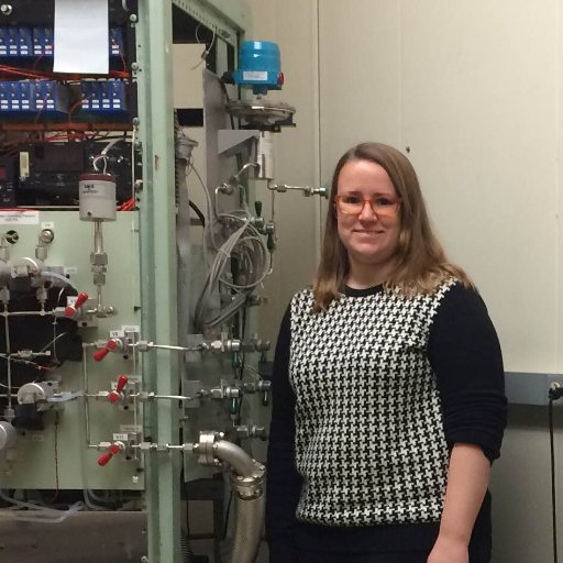 Assistant Professor of Physics at Swarthmore College, Research interests in energy storage materials and condensed matter physics