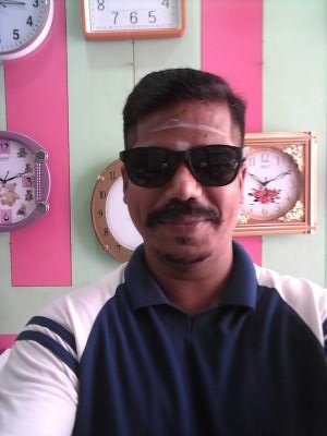 sivaguru2350931's profile picture. Simple
