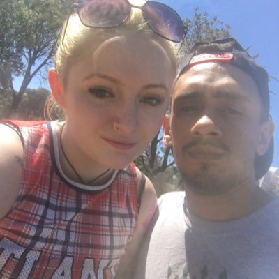 jamie_taryn's profile picture. joint account | happily engaged 💍 | Jamie is a rap artist 🎤 | Taryn is studying currently 💄| one beautiful little girl 😊💕