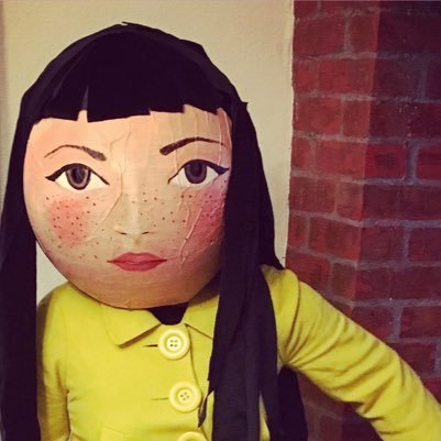 stephinksi's profile picture. I don’t tweet. For updates… follow on Instagram @ iluvpaper🖤