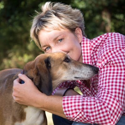 Dog behaviourist, educating people and rehabilitating dogs with behaviour issues. Specialist in dog health and nutrition.