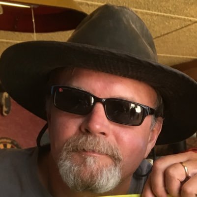 panamarobb's profile picture. Retired Foreign Service Office