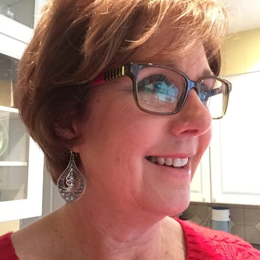 StevaFlowers's profile picture. 