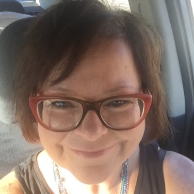 Vickiharper16's profile picture. 