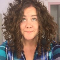 Liz King (@properliz) 's Twitter Profile