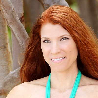 RainsDesign's profile picture. Creative lady and general nerd seeking the best ways to smile and laugh my way through life.