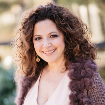 Certified Health Coach who loves to help others achieve health & wellness. 2014 Coach Of The Year,2016 Top21,2016, 2021,2022 Top Weight Management Consultant