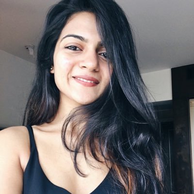 greymurmurs's profile picture. Gratitude chaser. Living on the Brightside of life. Creator of Brightside Journal.