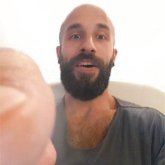 Especialista en Marketing Online, aficionado al diseño gráfico, enganchado al diseño web y la programación.
