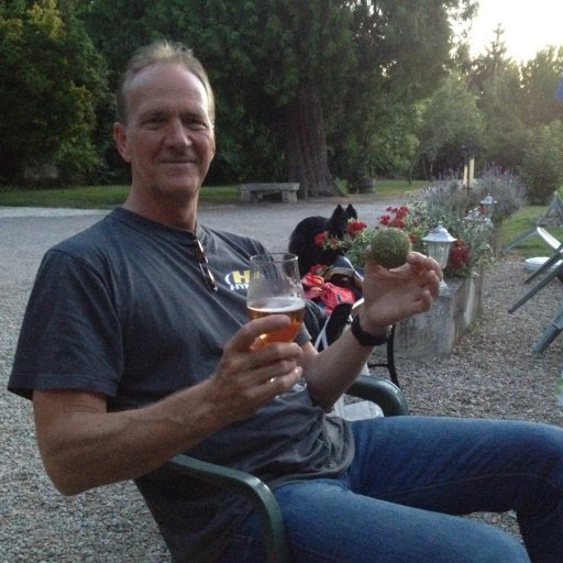 hdb_hans's profile picture. 