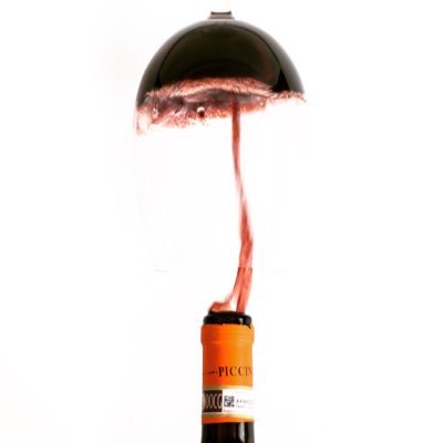 hidesundersofa's profile picture. A Brit in Australia.