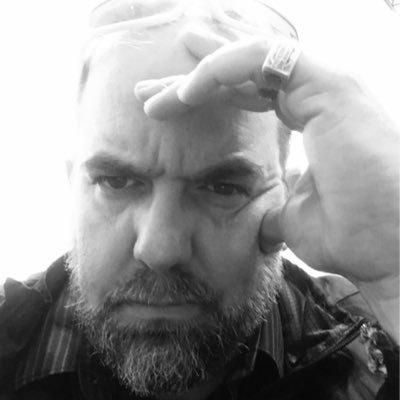 Mechanical Engineer, Designer, Recycler, Artist, Junkyard Junkie. Patriot, Gear Head.