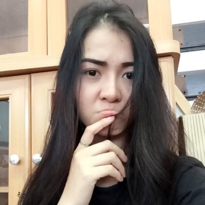 AscharapornK's profile picture. 