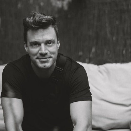 DennisK1988's profile picture. 