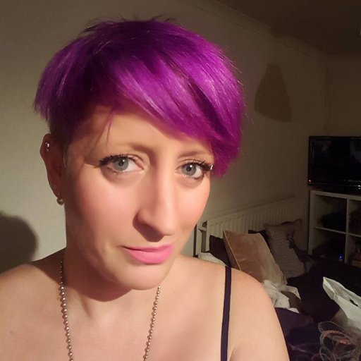 mimalim's profile picture. 