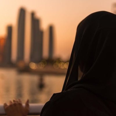 اللهم احفظ لي أمي وأبي فأني لا ابصر للحياة من دونهما.