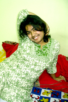 naihatisrot's profile picture. my speciality is myself....