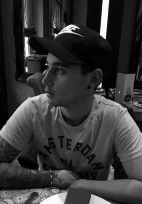 fcirlylxcal's profile picture. @IzLukeBrooks is a bae 💛 | Short hair don't care 💇 | Animal lover 😻 | Facebook: Lucie Lucie 👥 | R.I.P 01-09-16 👩 👼 | IG: 😈 | SC: 👻 | 💯🇫🇷🌔🌕🌖💜💀👽